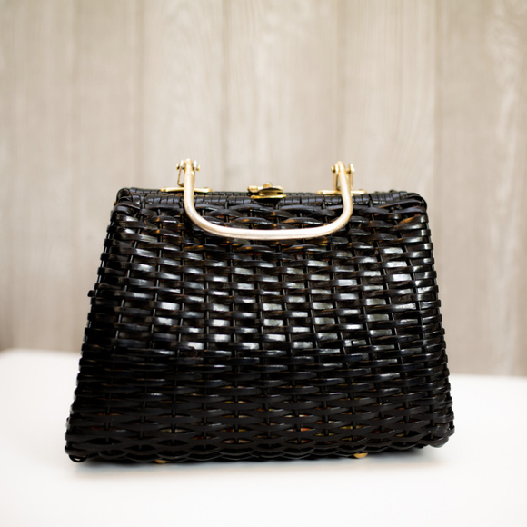 Handmade Vintage Basket Bag - Picture 1 of 8